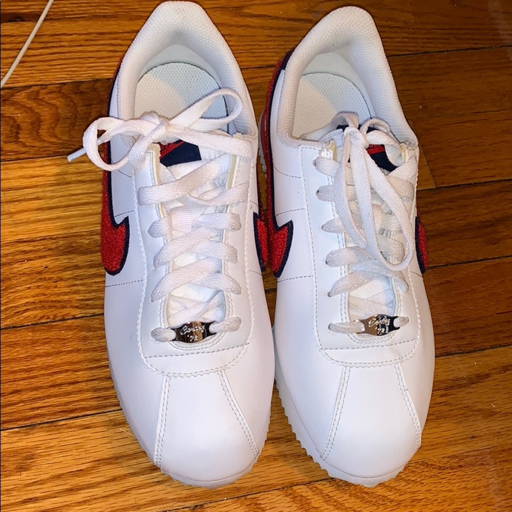 Nike shoes
